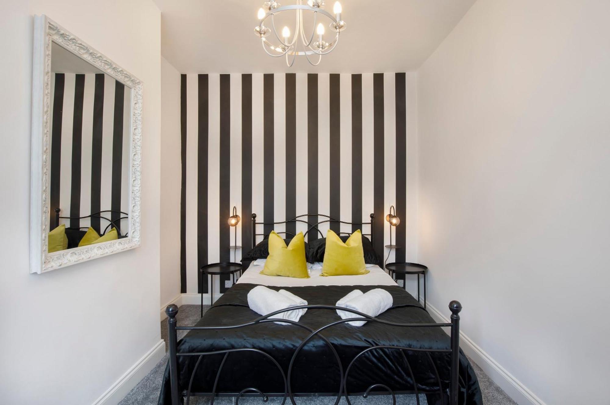 The Milton Sleeps 8 Close To York City Centre Pet Friendly Eksteriør bilde